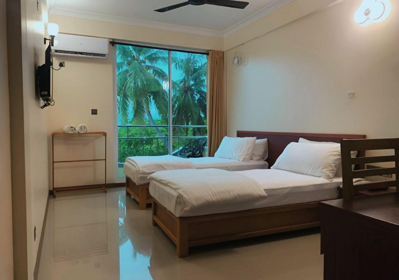 Noah Private Beach House Himmafushi Extérieur photo